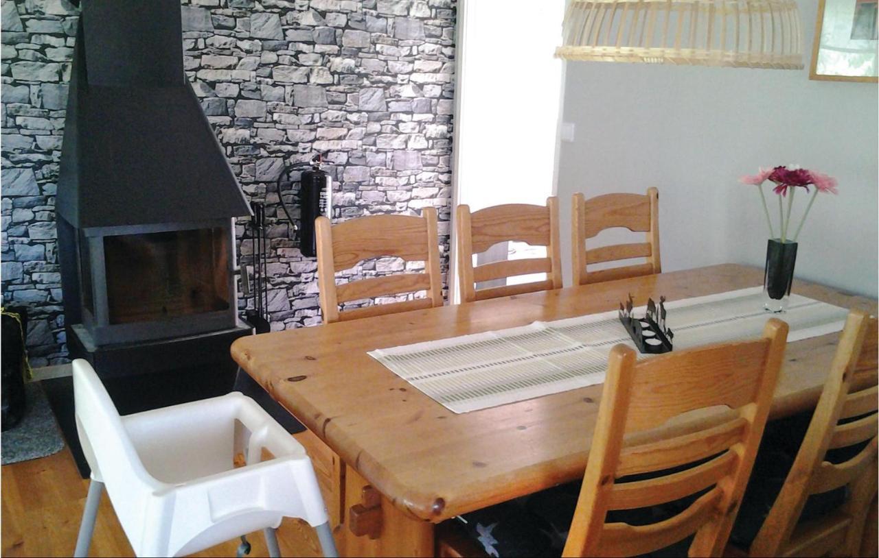 2 Bedroom Lovely Home In Amal Animskog Экстерьер фото