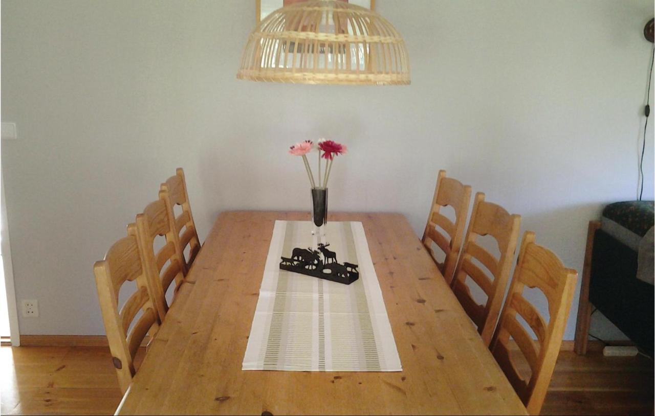 2 Bedroom Lovely Home In Amal Animskog Экстерьер фото